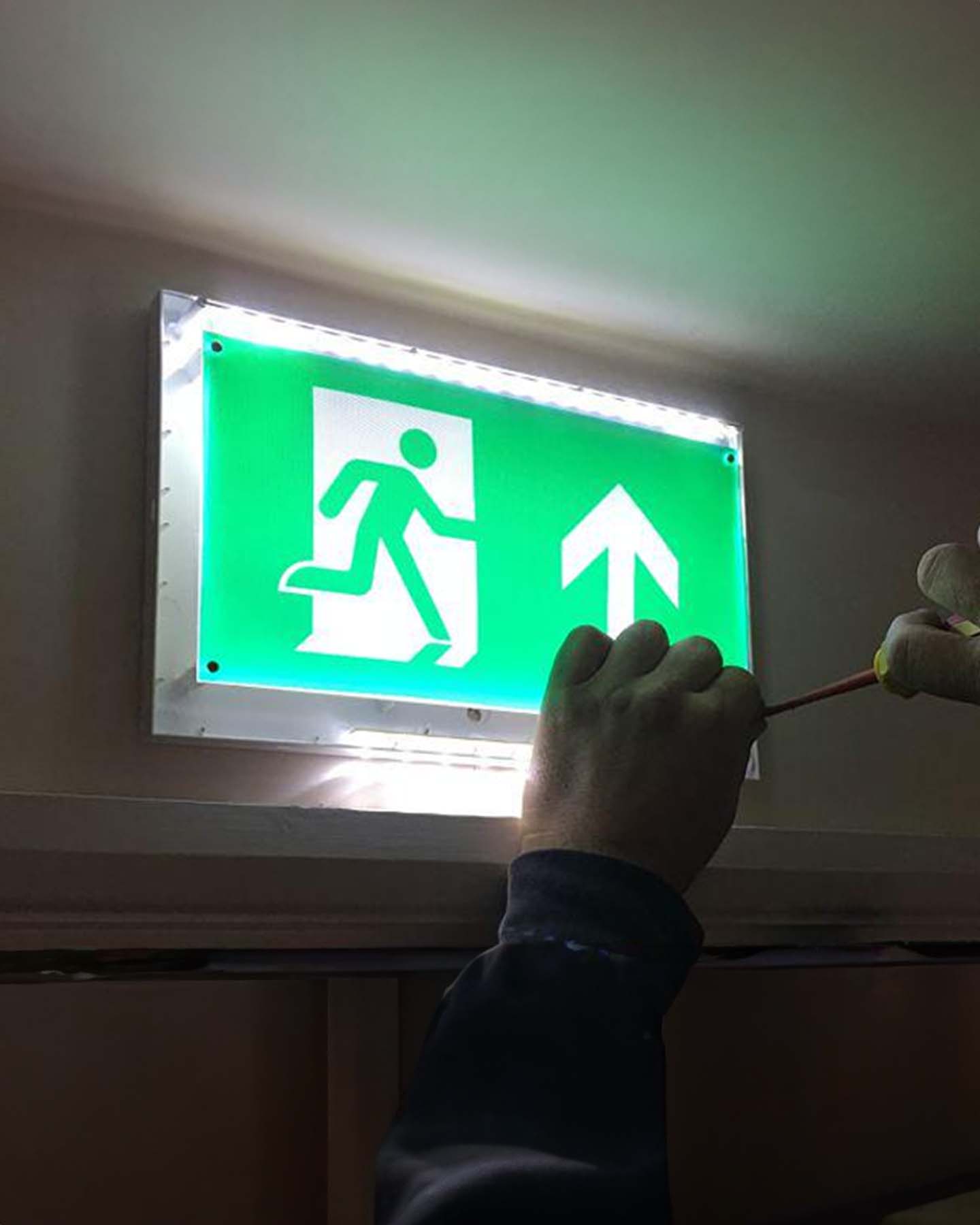 emergency lighting button